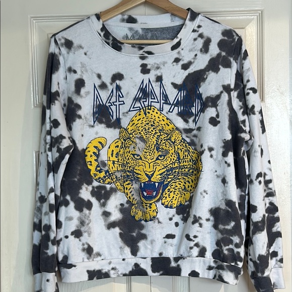 Def Leppard Tie Dye Leopard Sweatshirt - Picture 1 of 5